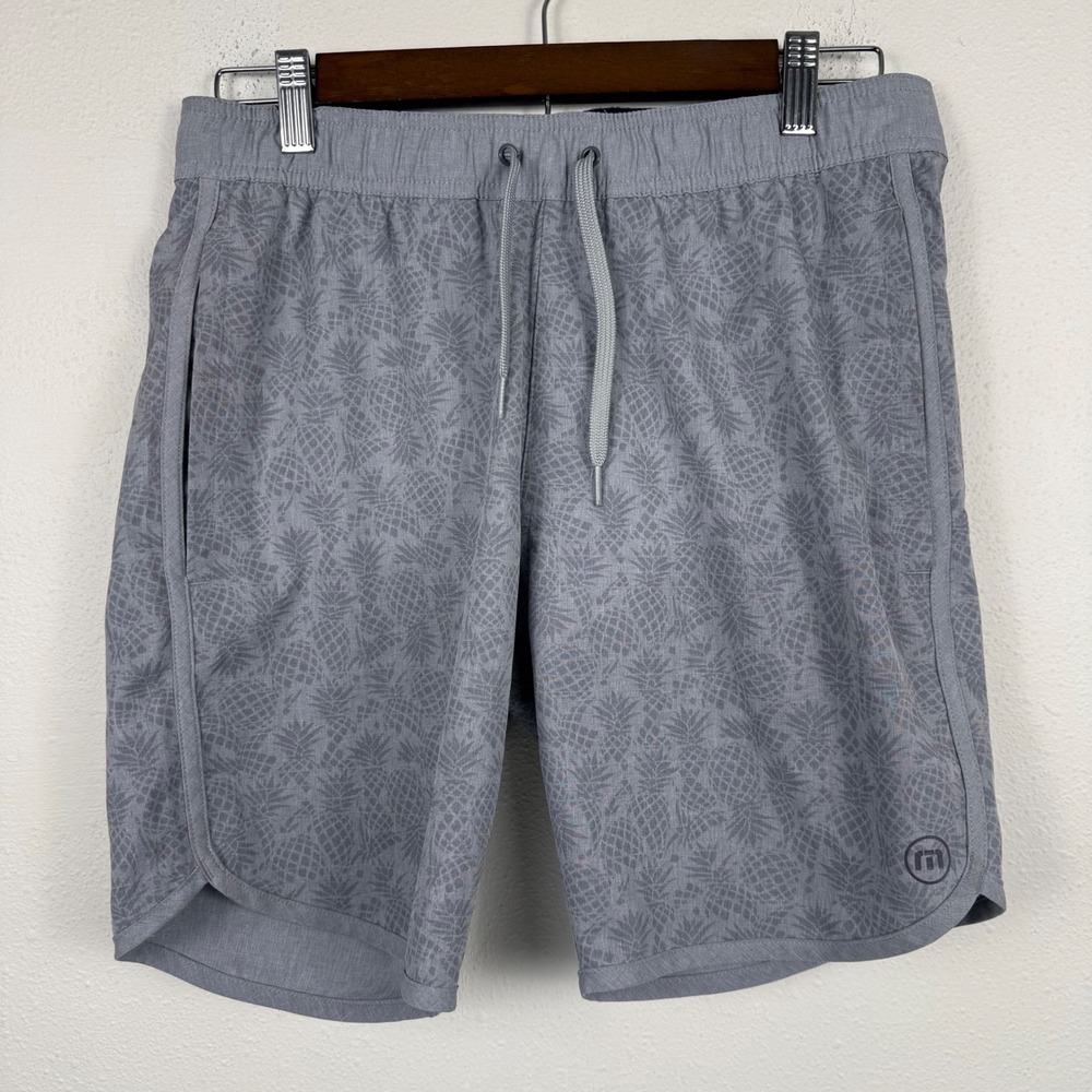 TravisMathew Mens Grey Pineapple‎ Print Performance Shorts Size S Drawstring 8"